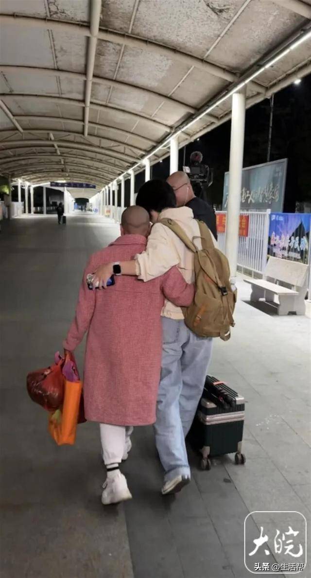 姐姐为亡弟追凶26年：雪天蹲守冻到手裂<strong></p>
<p>信贷资产证券化</strong>，确认嫌犯后气得舌头咬出血又咽下