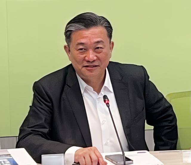 王定宇称《光辉岁月》《海阔天空》在大陆不能唱<strong></p>
<p>国金证券怎么样</strong>，台网友轰：造谣一张嘴