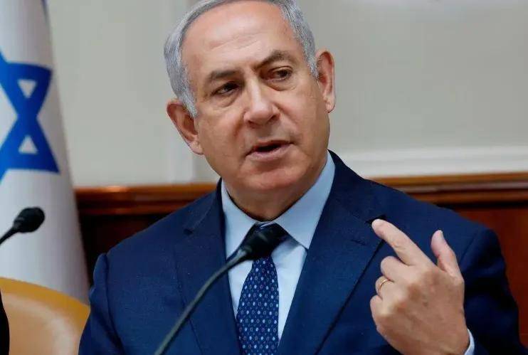 黎巴嫩军队调转枪口？3000名士兵被打死<strong></p>
<p>招商证券电话</strong>，超100枚火箭弹狂轰滥炸！