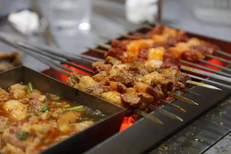 中国人吃的食品添加剂<strong></p>
<p>国金证券招聘</strong>，真比欧美日本更多、更狠？