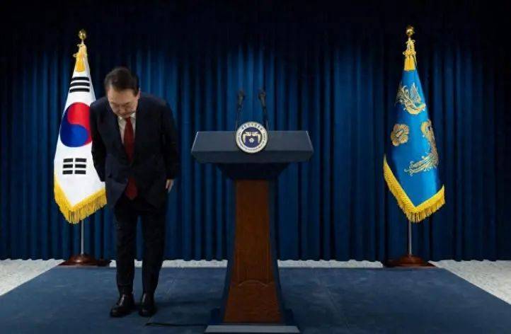 韩国政坛惊天翻转：尹锡悦陷叛乱漩涡<strong></p>
<p>中国证券协会</strong>，新总统人选扑朔迷离，究竟谁笑到最后？