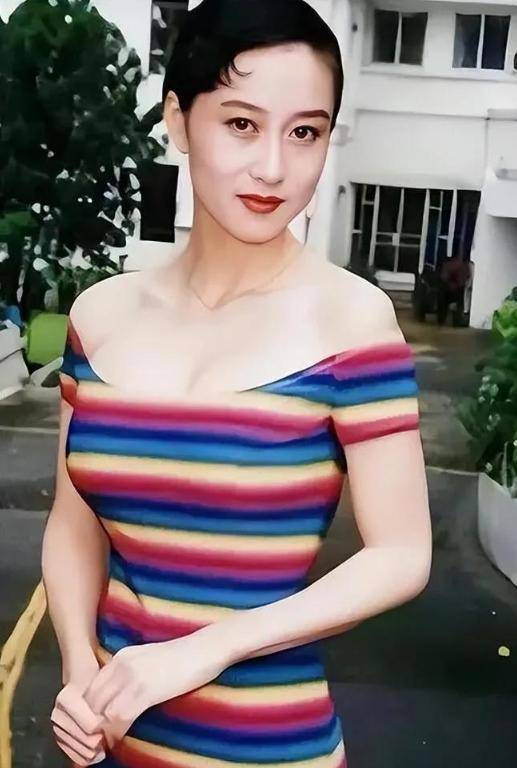 利智：嫁给李连杰才是心碎的开始<strong></p>
<p>安信证券股份有限公司</strong>，婆婆张凤兰至死都没有原谅她