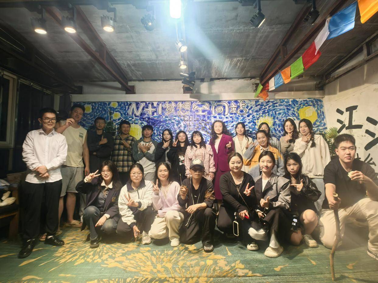 因为多年前一个包子<strong></p>
<p>比特币交易平台</strong>，长沙小伙开了家不收一分钱的青旅：希望住客在这充满电后继续奋斗