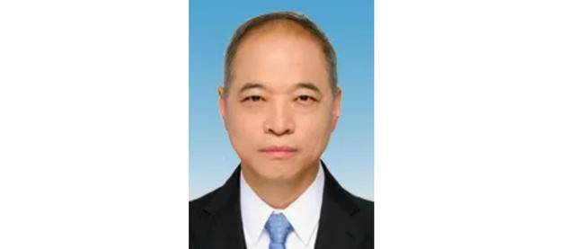 中组部有关干部局负责同志宣布中央决定<strong></p>
<p>比特币交易平台</strong>，他们履新