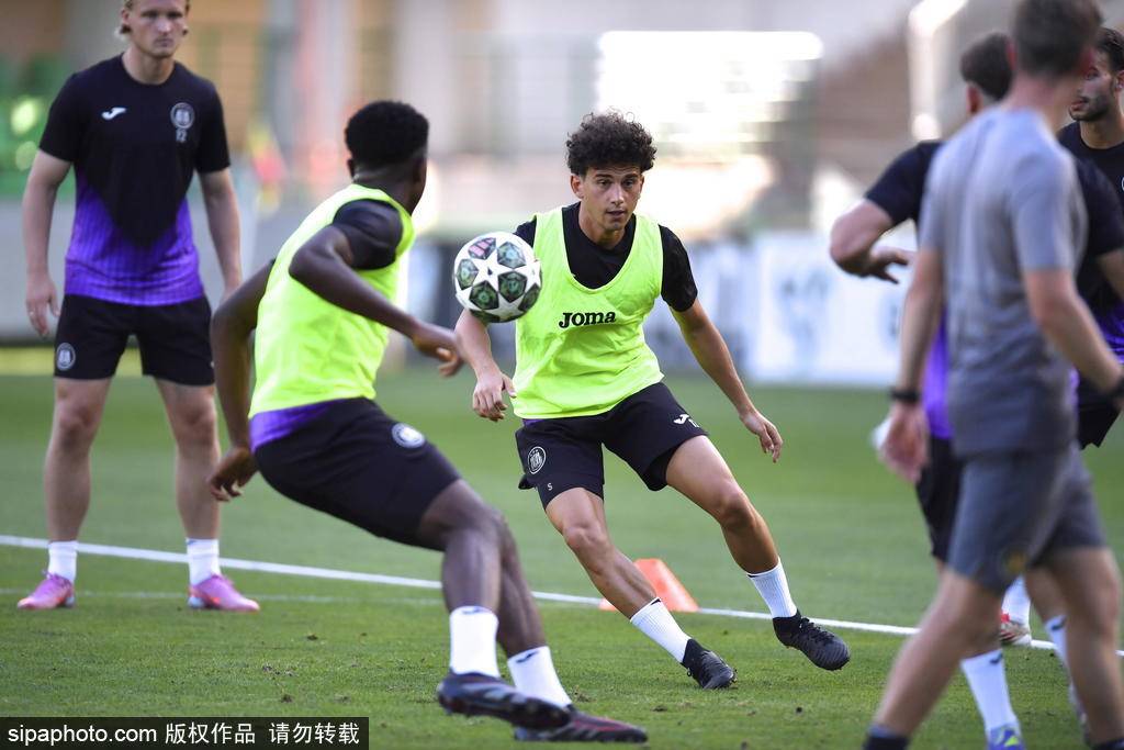 曼联尴尬了！2500万买了俩支升班马都不要的门将<strong></p>
<p>ETH交易平台</strong>，原因曝光太扎心