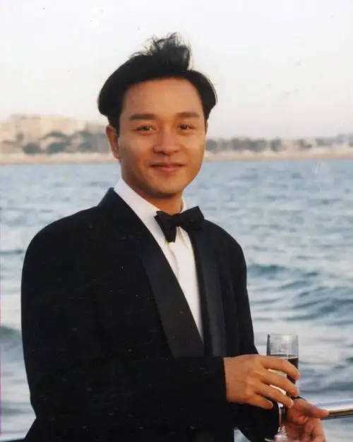 考古 | 张国荣死亡真相被公开！向太王晶纷纷揭露内幕<strong></p>
<p>USDT交易平台</strong>，英年早逝太惋惜