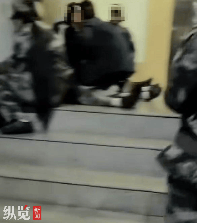 云南一职业学院室内军训致17人缺氧被救护车拉走<strong></p>
<p>泰达币交易平台</strong>？校方否认
