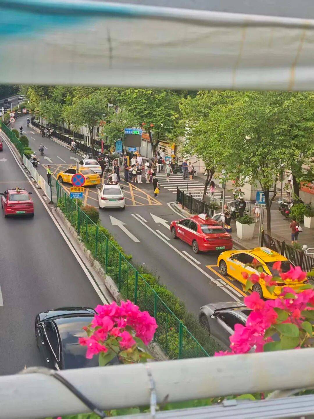 广州一医院发生伤医事件<strong></p>
<p>ADA交易平台</strong>,参与抢救医生发声:他受伤很重,行凶者已被抓捕