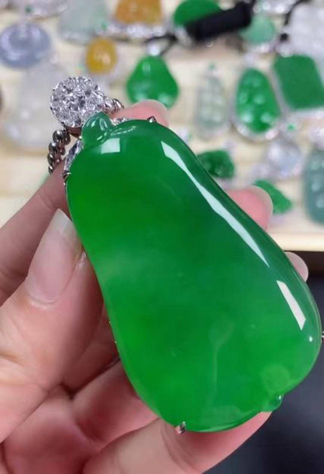 268万翡翠标错价按26.8万卖出 拒发货被判赔50万 商家:公司半年白干了<strong></p>
<p>ADA交易平台</strong>,已上诉