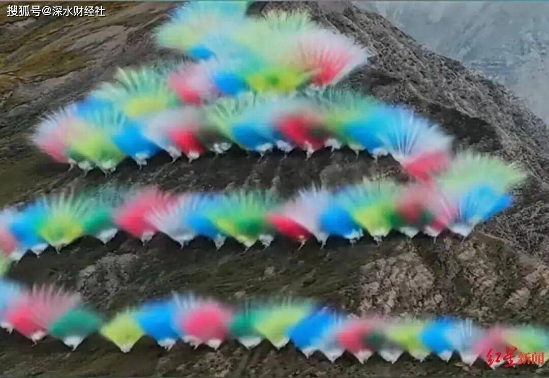 “炸走”安踏125亿<strong></p>
<p>ADA交易平台</strong>,始祖鸟为何在青藏高原放烟花?