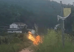 网红“唐飞机”直播时坠机身亡：花35万购买小飞机，自学驾驶技术