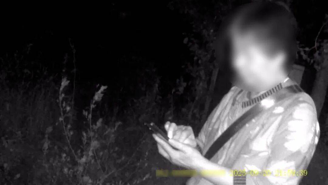 北京一老人夜晚打车到20多公里外<strong></p>
<p>BCH交易平台</strong>，要把钱埋土里，司机紧急报警！