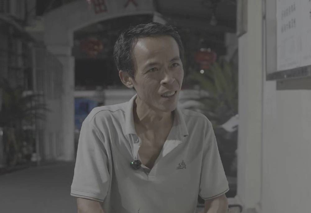 景德镇“鸡排哥”回应只睡四小时:顾客雨中排队<strong></p>
<p>比特现金交易平台</strong>,我根本不能算累