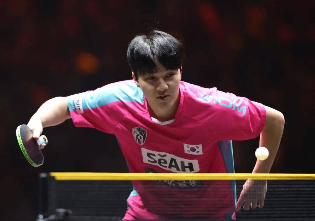 王艺迪完胜桥本<strong></p>
<p>LTC交易平台</strong>，向鹏挺进8强 | WTT中国大满贯单打