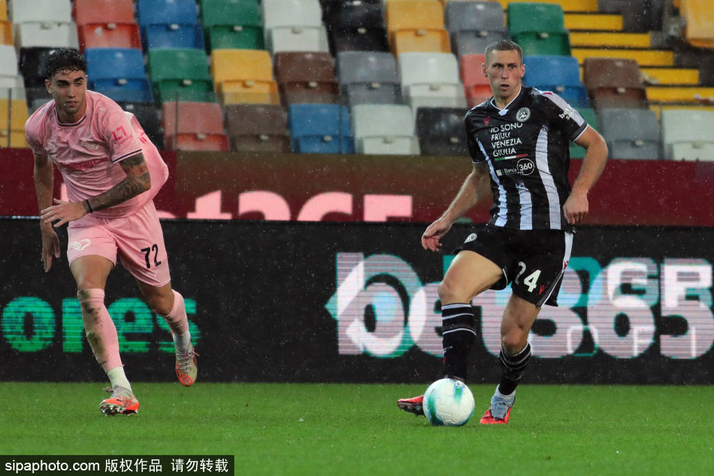 卡纳瓦罗新挑战:52岁意大利传奇出任乌兹别克斯坦主帅<strong></p>
<p>LTC交易平台</strong>,国足梦碎