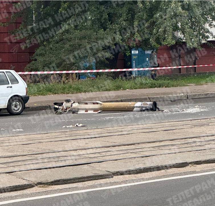 大乌龙!乌军爱国者竟炸自己<strong></p>
<p>LTC交易平台</strong>,俄军导弹爆炸,掀翻波兰大使馆屋顶