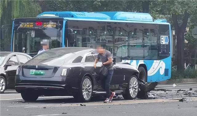 陈震道歉<strong></p>
<p>莱特币交易平台</strong>，“吃流量饭，就承受流量的监督和批评吧” 涉事车系4个多月前提的二手车