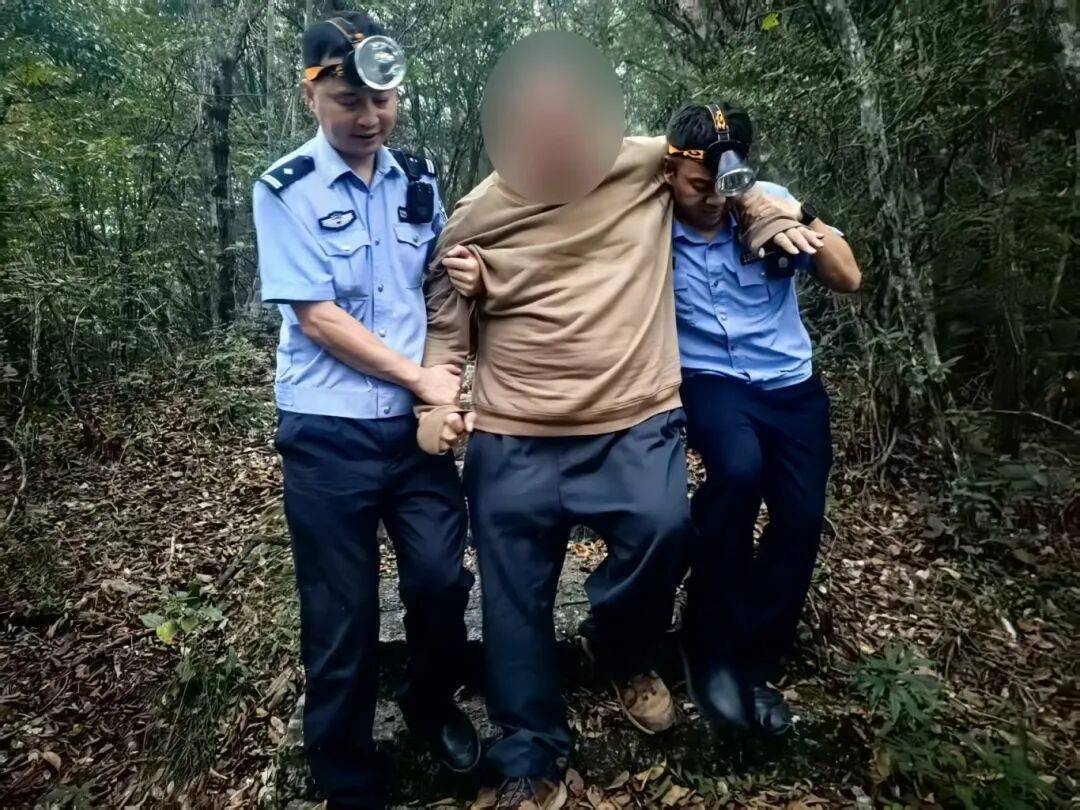 杭州一山脚下<strong></p>
<p>BSV交易平台</strong>,网约车司机报警!从清晨等到深夜,未等到乘客下山……紧急搜救!