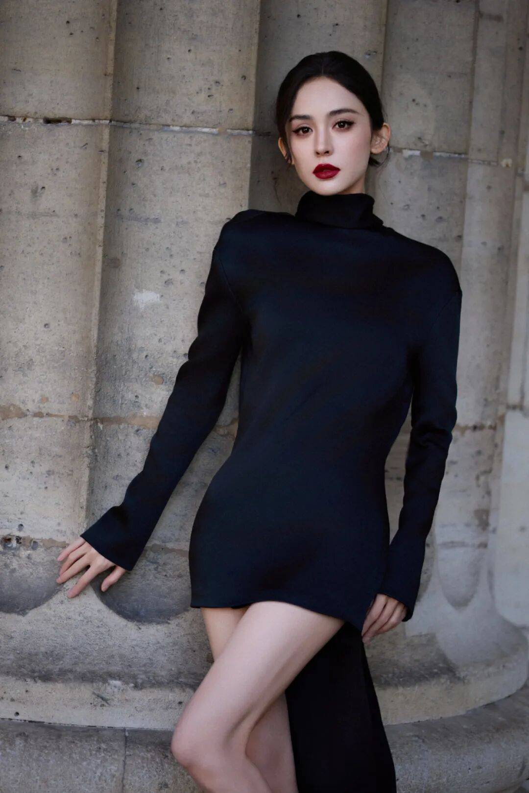 时装周上的女明星<strong></p>
<p>BSV交易平台</strong>，秋冬氛围感一键封顶！