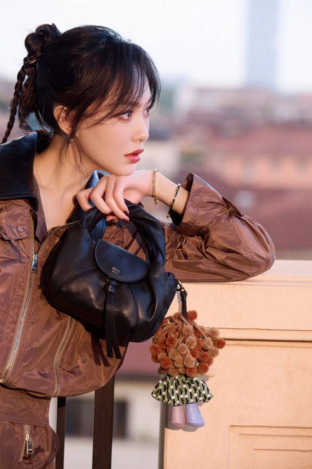 时装周上的女明星<strong></p>
<p>BSV交易平台</strong>，秋冬氛围感一键封顶！