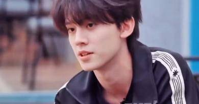 00后艺人被曝骑摩托车撞人<strong></p>
<p>区块链挖矿交易平台</strong>,时代峰俊发布声明