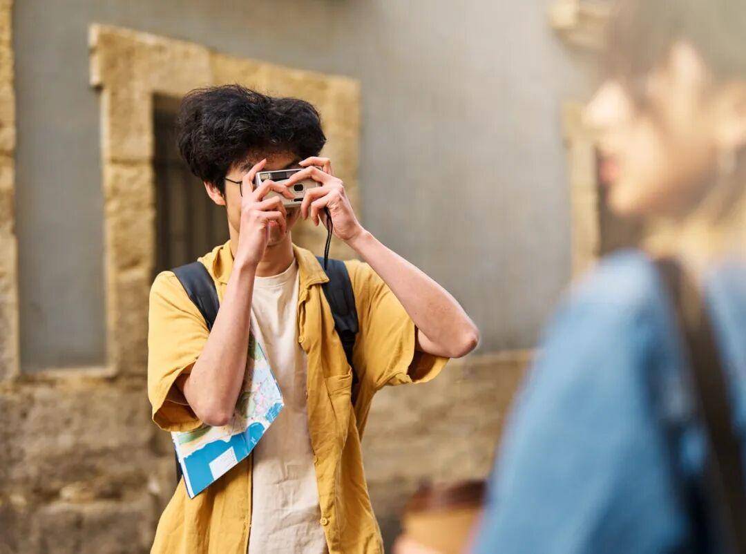 “出片式旅行”<strong></p>
<p>区块链挖矿交易平台</strong>,正在毁掉当代人的假期?