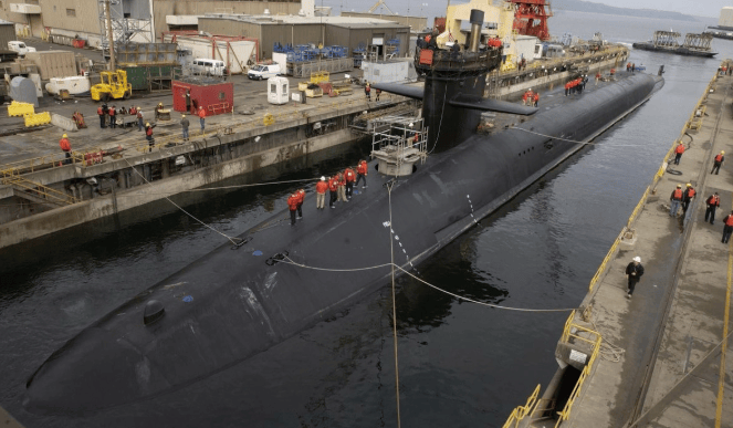 中国超大型无人潜航器亮相<strong></p>
<p>区块链挖矿交易平台</strong>,长达42米,携6至8枚鱼雷,规模在同类装备实属罕见!