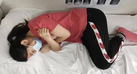 原来睡觉需要两个枕头?这么多年我们都睡错了<strong></p>
<p>区块链挖矿交易平台</strong>!