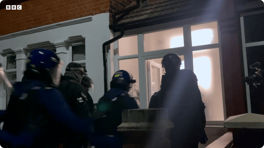 凯特患癌竟因辉瑞疫苗？伦敦4万被盗手机直飞香港<strong></p>
<p>IPFS交易平台</strong>，比贩毒暴利产业链曝光…