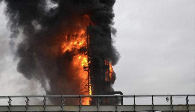 1400公里外化工厂燃起大火<strong></p>
<p>火币交易官网</strong>，乌军无人机已袭击俄境内40%的炼油厂