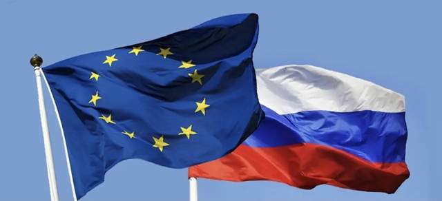 1400公里外化工厂燃起大火<strong></p>
<p>火币交易官网</strong>，乌军无人机已袭击俄境内40%的炼油厂