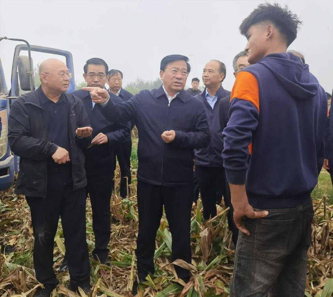 韩俊在河南调研时强调 全力抓好秋收秋种服务保障 提升农业防灾减灾救灾能力