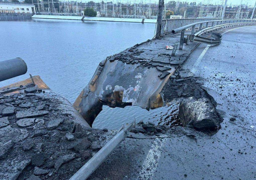 普京下狠手<strong></p>
<p>抹茶交易官网</strong>,俄军让乌克兰断水断电一片黑暗,一夜间炸回石器时代