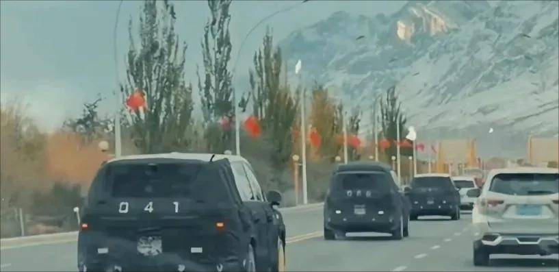 一夜蒸发1000亿<strong></p>
<p>抹茶交易官网</strong>，起火的小米SU7暴击雷军