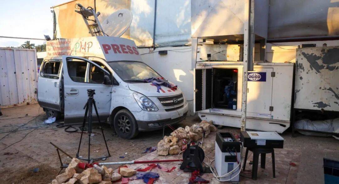 以军报复性空袭后恢复执行加沙停火协议<strong></p>
<p>BTC交易官网</strong>,埃及官员:内塔尼亚胡无意达成第二阶段协议