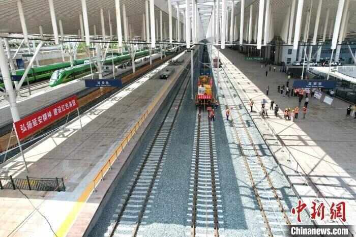 人这一辈子<strong></p>
<p>BTC交易官网</strong>，一定要坐高铁去一趟延安！