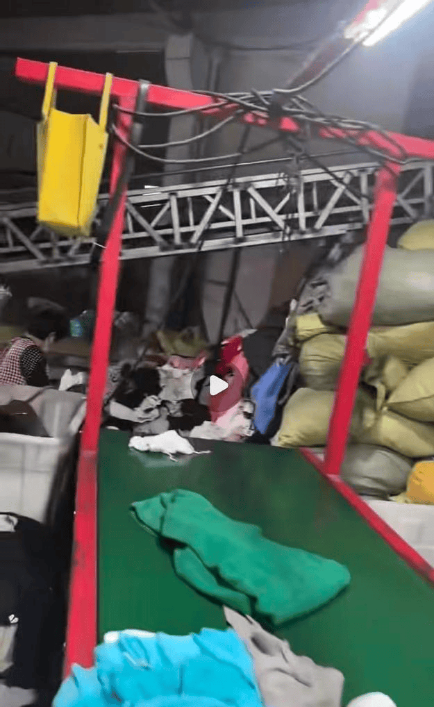 江西一女生误卖奶奶藏有13万元黄金首饰的旧衣<strong></p>
<p>比特币交易官网</strong>，回收站：没安装监控没发现金器，分拣工人是临时工