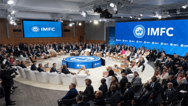 “中美开战前48小时”言论炸锅!中日韩相视一笑<strong></p>
<p>以太坊交易官网</strong>,决定联合行动