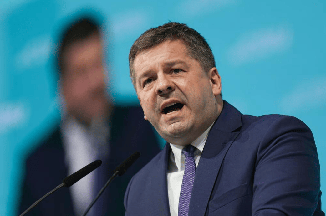 德国经济部长：荷兰接管安世没有任何错<strong></p>
<p>USDT交易官网</strong>，我认为这个决定非常明智