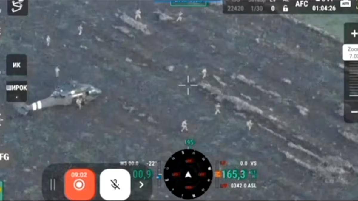 乌克兰人气炸了!2支乌特种兵红军城团灭<strong></p>
<p>泰达币</strong>,总司令调出最后预备队