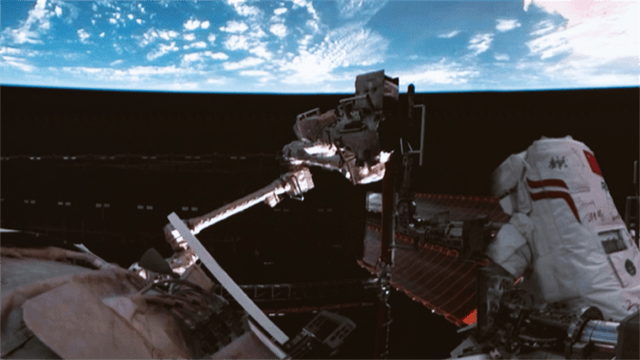 太空上演惊魂一刻！神舟二十号遭神秘物体撞击<strong></p>
<p>泰达币</strong>，返回任务紧急暂停