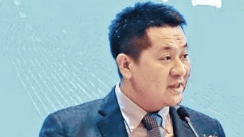 跨境网赌头目佘智江（湖南出生<strong></p>
<p>波卡币交易官网</strong>，后获柬埔寨国籍），被引渡回中国