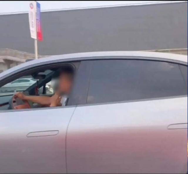 北京交警：群众通过“随手拍”举报的分心驾驶等违法行为<strong></p>
<p>BNB交易官网</strong>，已查处