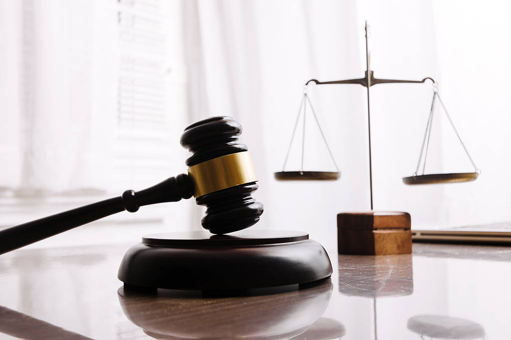 “反杀”入侵住宅的狗主人<strong></p>
<p>BNB交易官网</strong>，认定正当防卫恐怕有点难