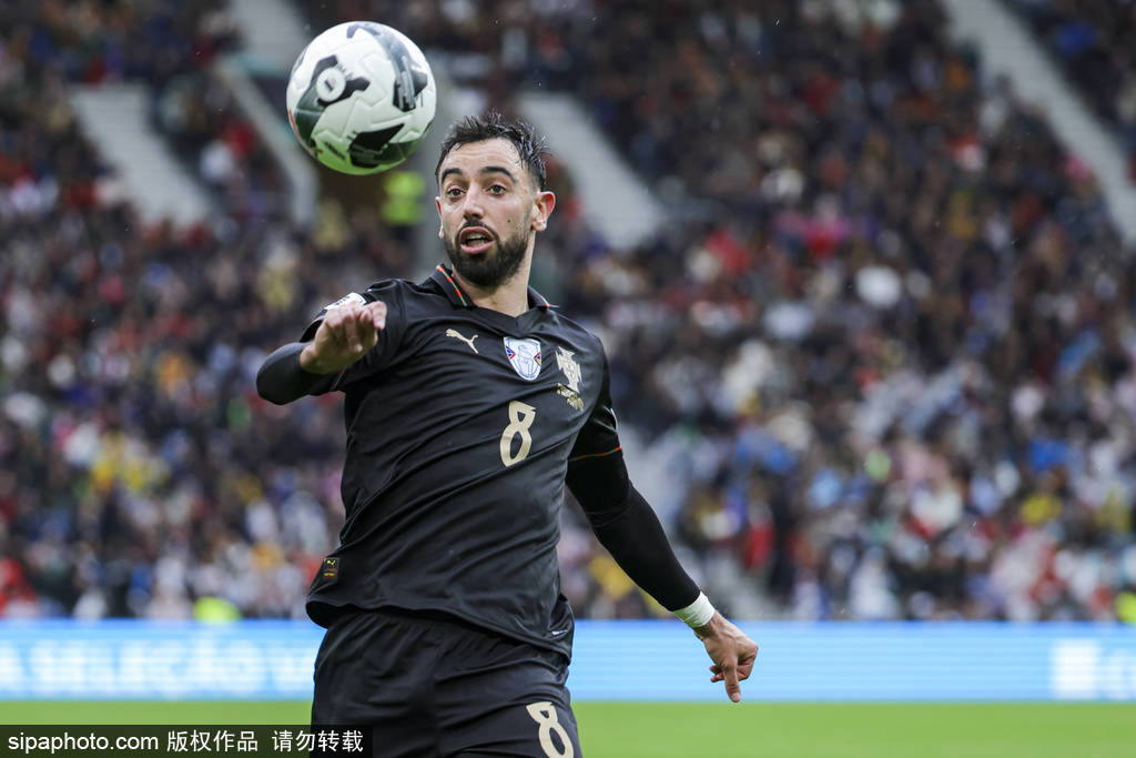 直通世界杯<strong></p>
<p>币安币交易官网</strong>！世预赛-C罗停赛B费戴帽 葡萄牙9-1亚美尼亚