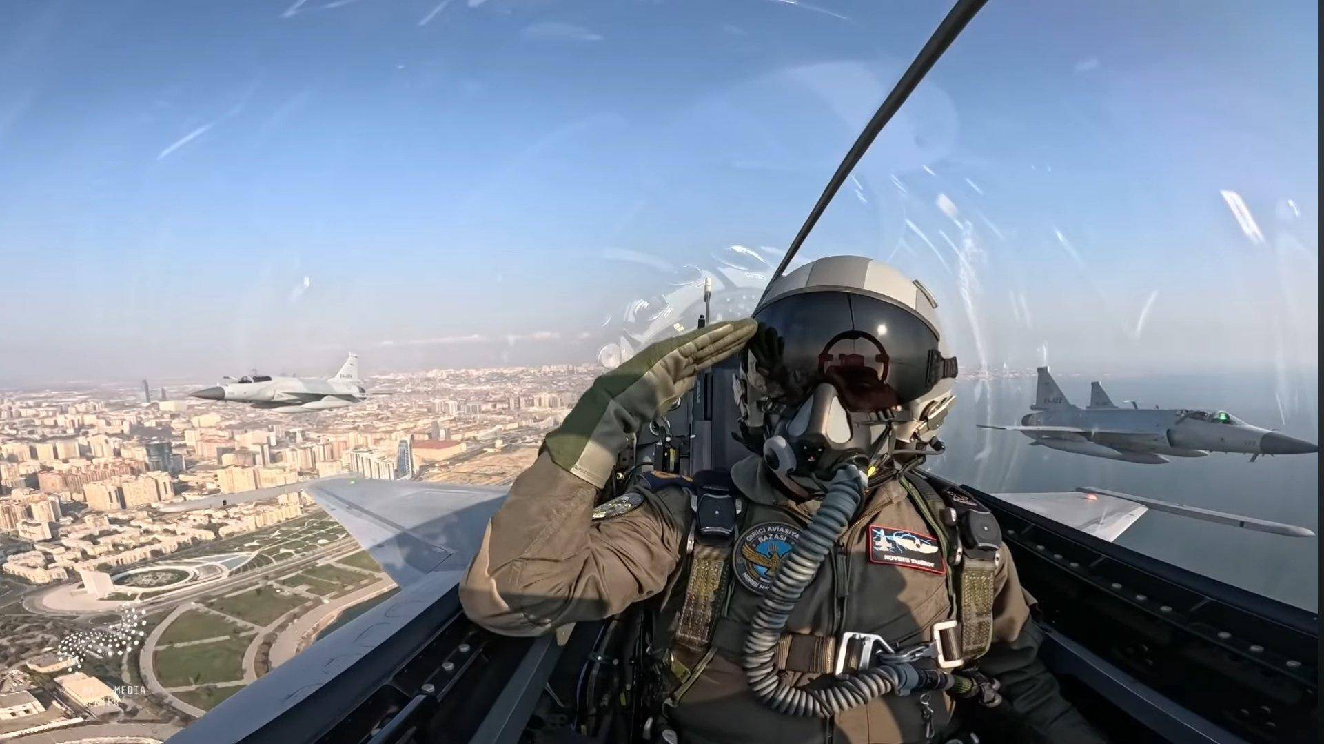 反转再反转<strong></p>
<p>币安币交易官网</strong>，终于实锤！阿塞拜疆官宣装备5架枭龙，吊打所有邻国