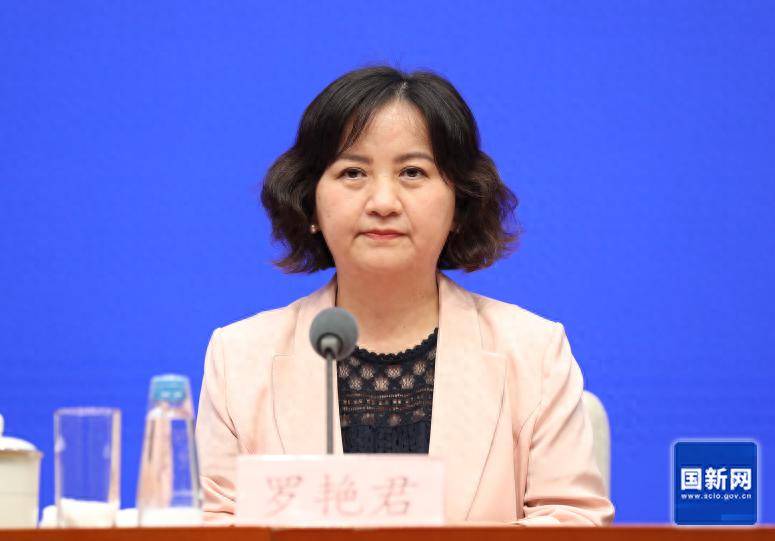 央地交流<strong></p>
<p>币安币交易官网</strong>，罗艳君赴任内蒙古