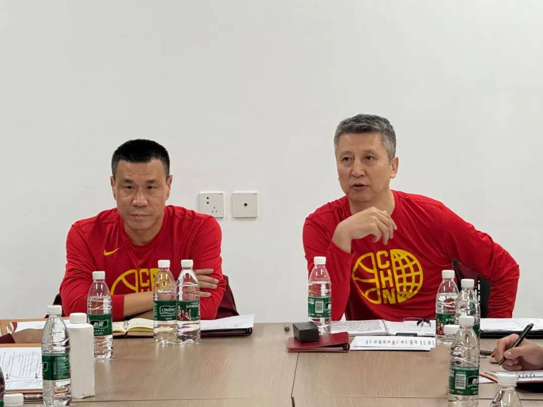 中国男篮召开集训入队会 郭士强：所有人公平竞争