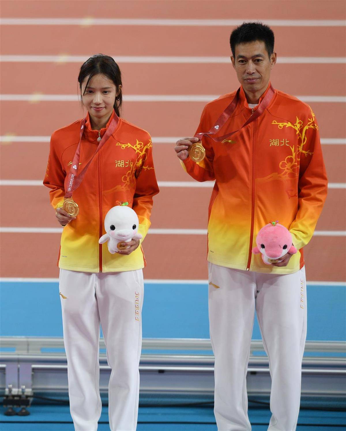 清华学霸<strong></p>
<p>艾达币交易官网</strong>，一跃登顶！湖北选手邵雨琪摘得全运会女子跳高金牌