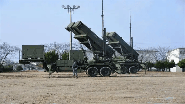 两栖攻击舰群准备就绪<strong></p>
<p>BCH交易官网</strong>！南海舰队公开动员：如果战斗今夜打响